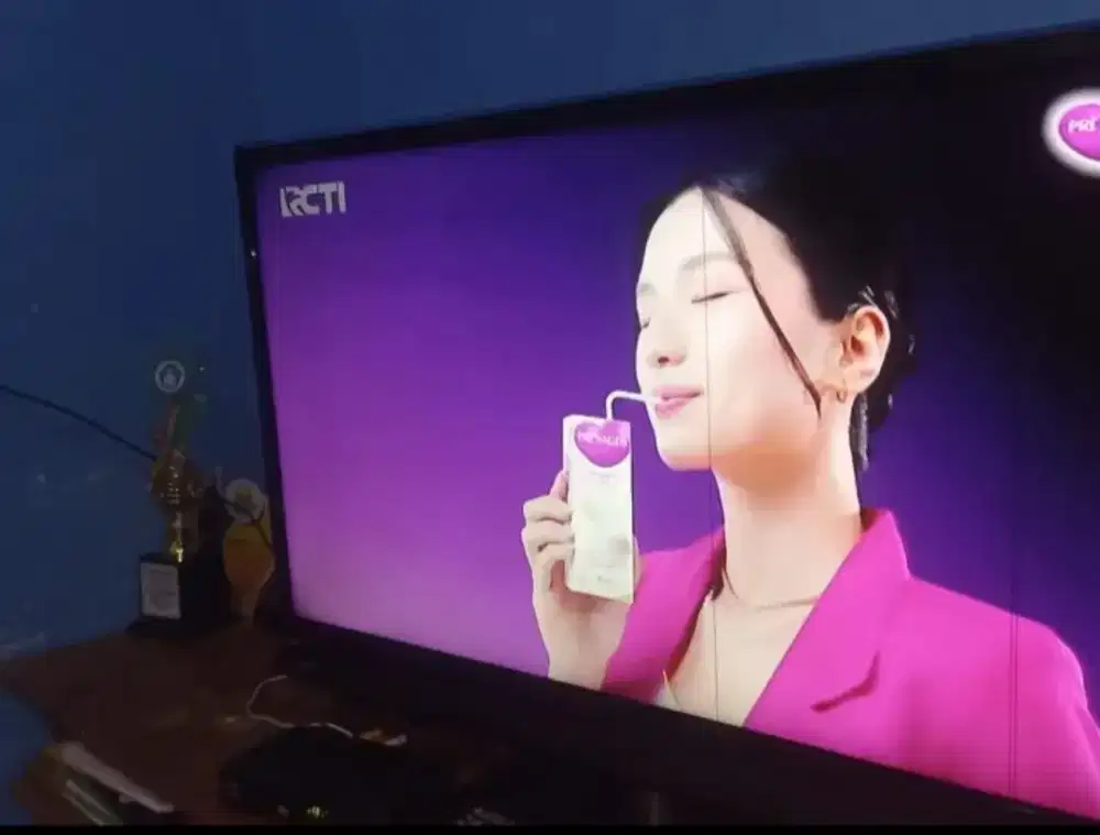 TV LED Toshiba 32 inch +setbox.