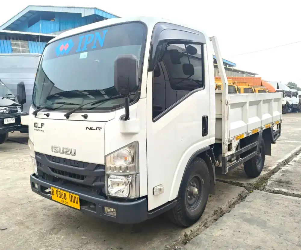 19ribuKM MURAH+banBARU Engkel Isuzu Elf NLR bak besi triway 2024 CDE