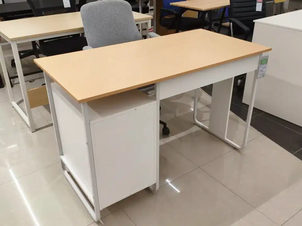 TERBARU! Selma Hilde Meja Kantor – Putih/Oak
