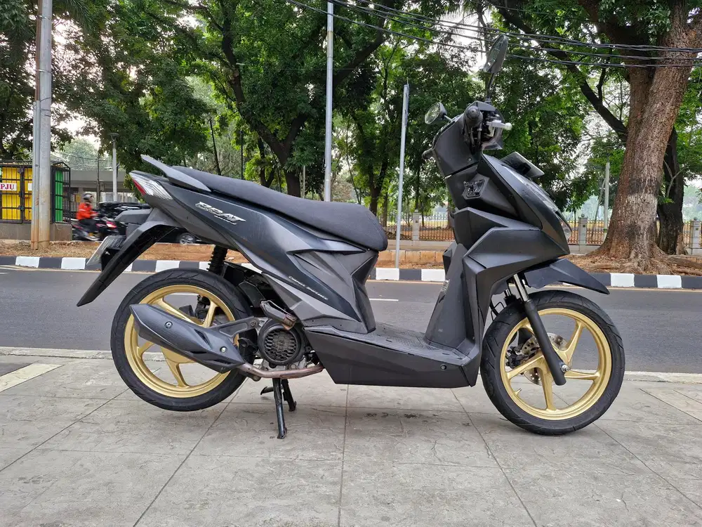 DIJUAL CASH NEW HONDA BEAT DELUXE THN 2020 PJK IDUP SIAP PAKAI