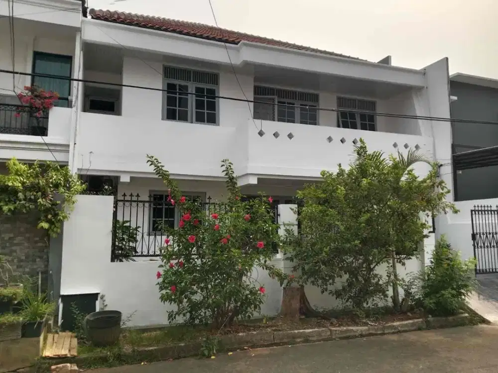 Disewakan rumah bisa untuk kantor di kelapa gading jakarta utara