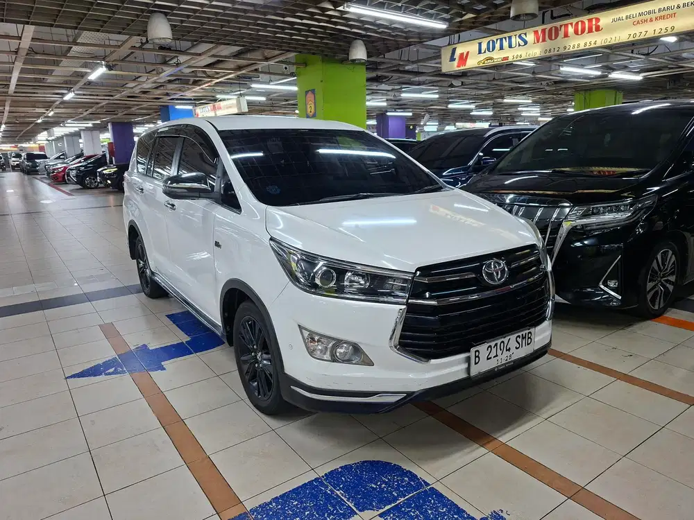 Innova venturer 2.0At 2018 good condition