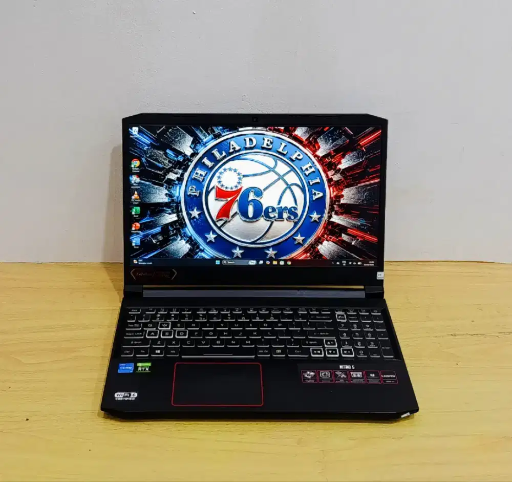 Acer nitro  Core i7-11800H/Ram 16GB/SSD 512GBNvidia GeForce RTX 3050