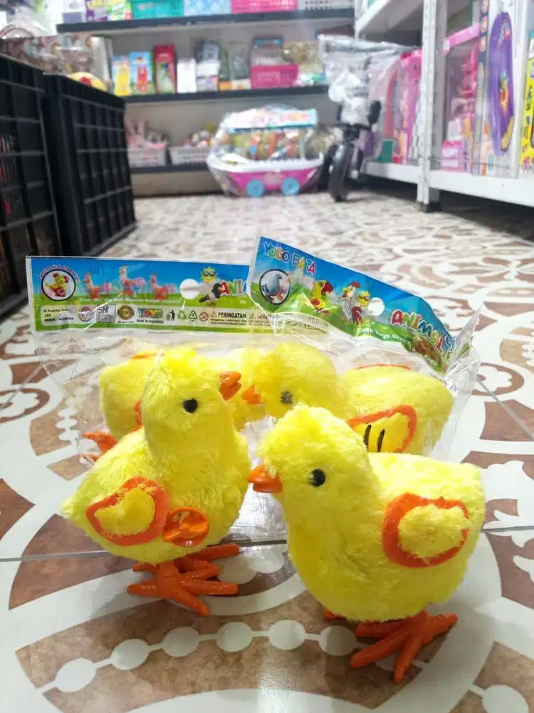 mainan anak ayam putar