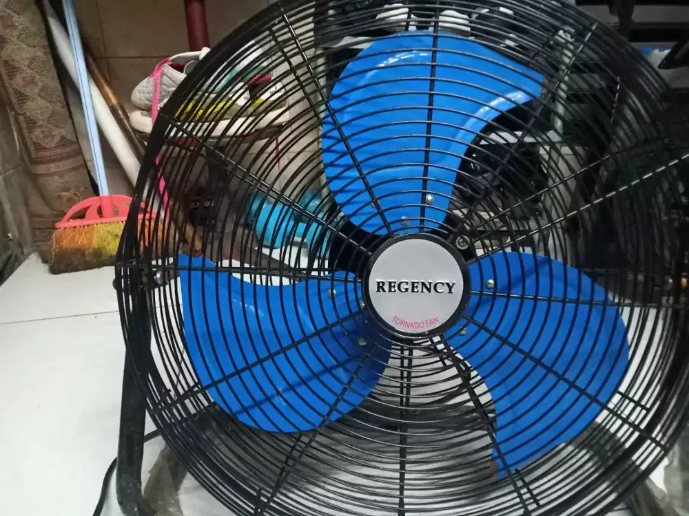 Jual Regency Tornado 18 inc