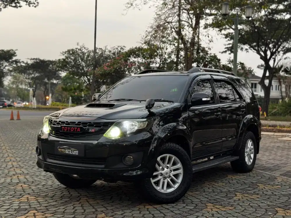 Toyota Fortuner G VNT Turbo Matic 2013 Hitam