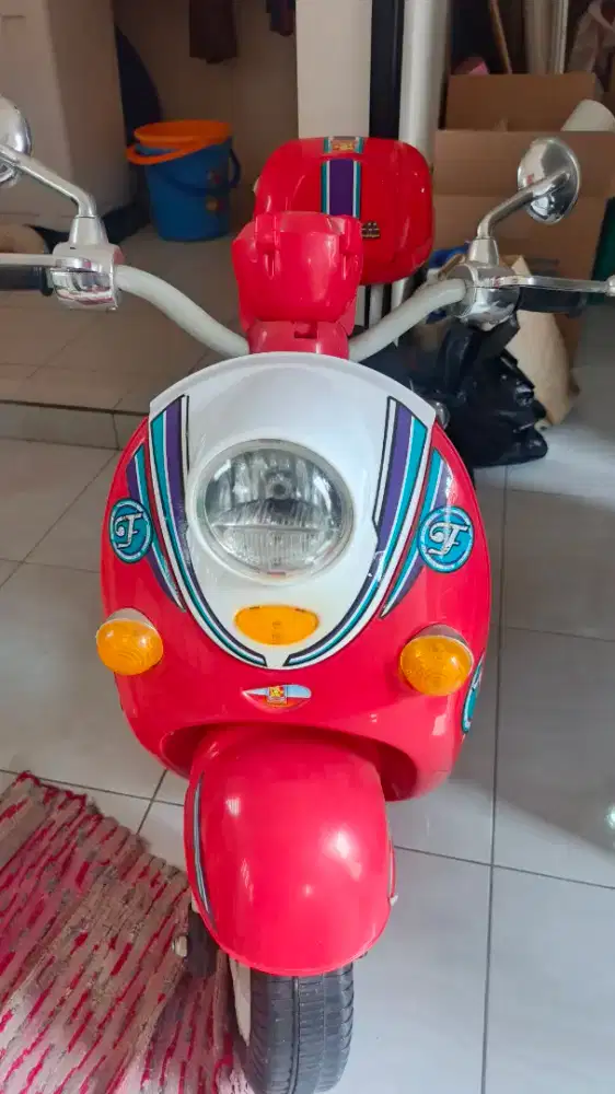 Dijual Scooter anak, bekas, seperti baru