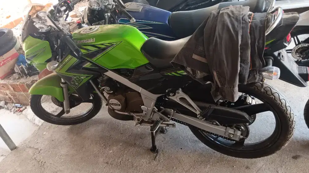 Kawasaki Ninja R 2015