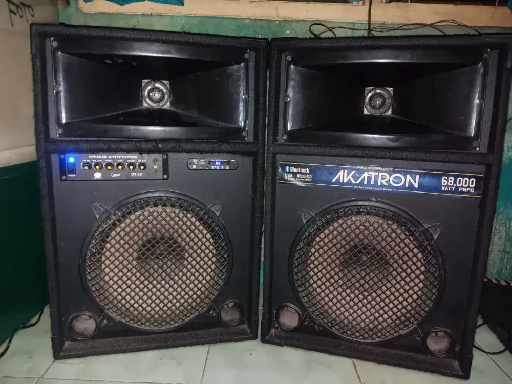DUAL Speaker AKATRON 12 INCH + MIC WIRELESS 2 pasang