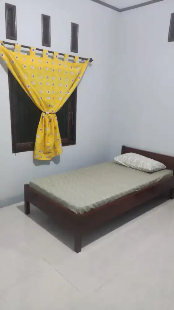 Marlis Kost (Kosan Putri di Pusat Kota Pekanbaru)