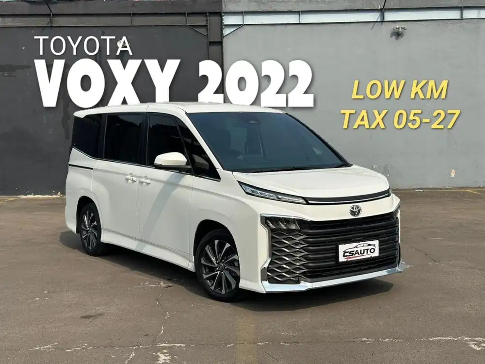 Toyota Voxy 2022 Putih