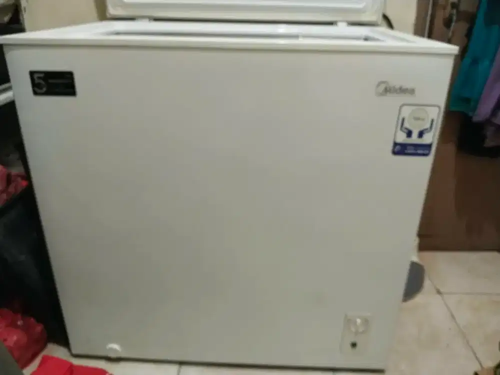 Jual Chest Freezer Midea model HS-258CK Second