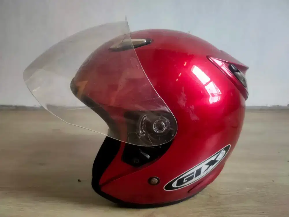 Helm gix maroon