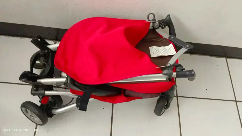 Stroller Iflex - apartemen Gading Nias