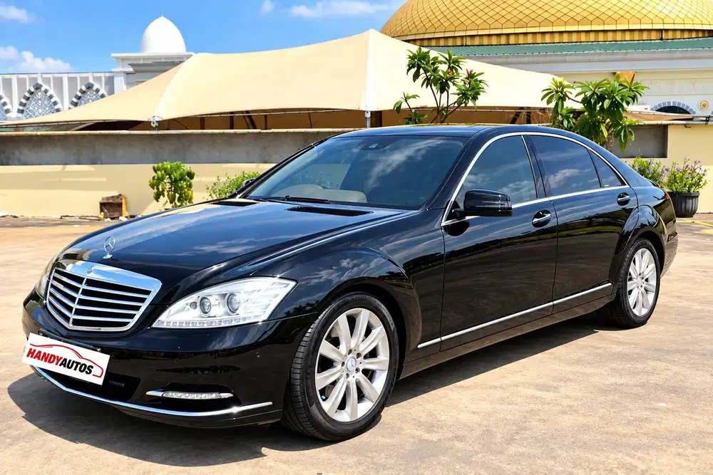 Mercedes Benz S300L Solitaire Facelift 2010 Automatic Hitam