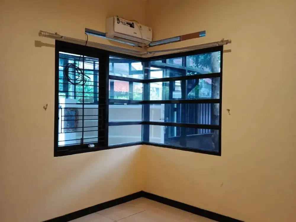 DIJUAL CEPAT RUMAH POSISI HOOK ANTAPANI KOMPLEK KOTA BANDUNG