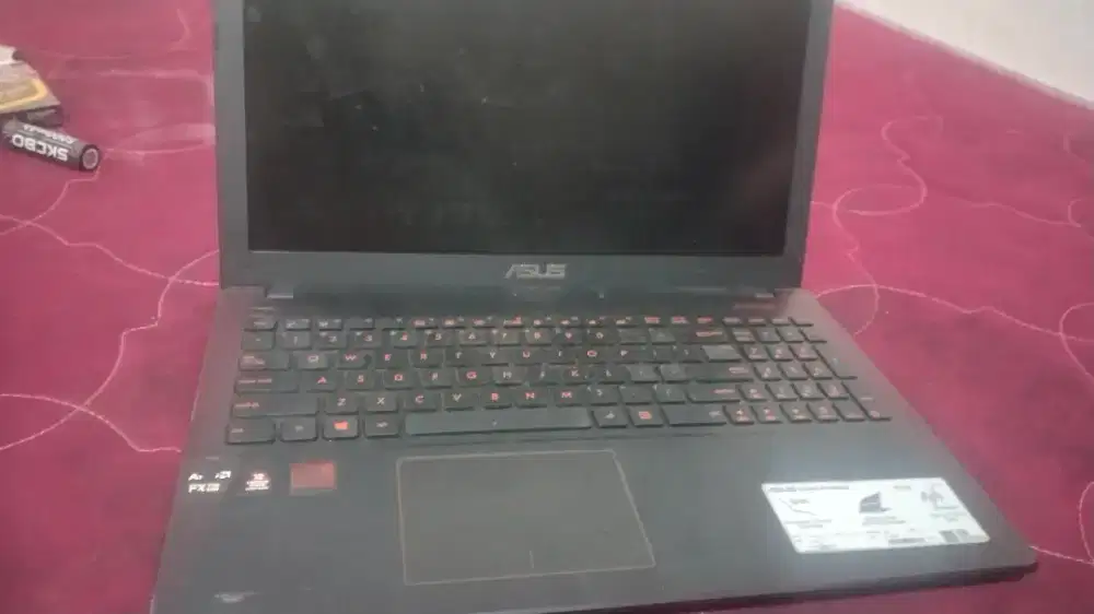 Laptop Gaming ASUS X550IU RAM 8GB HDD 1TB Harga 1,2 Juta