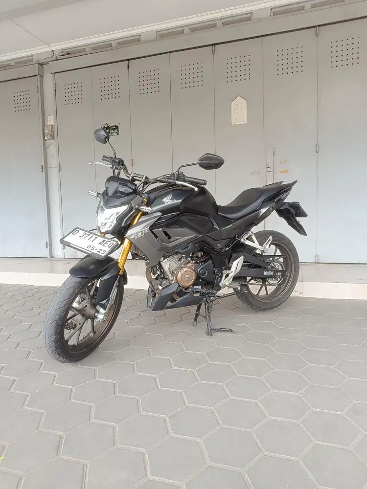 Honda CB150R 2023 mulus