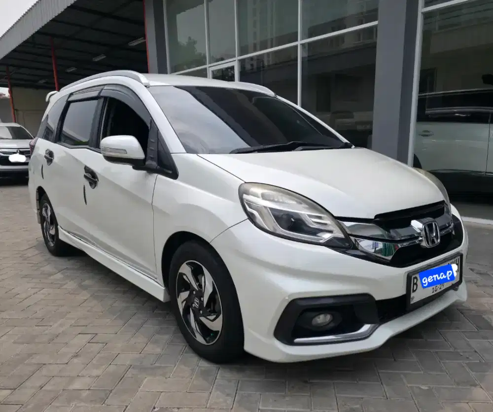 Dijual H. Mobilio RS CVT 2014