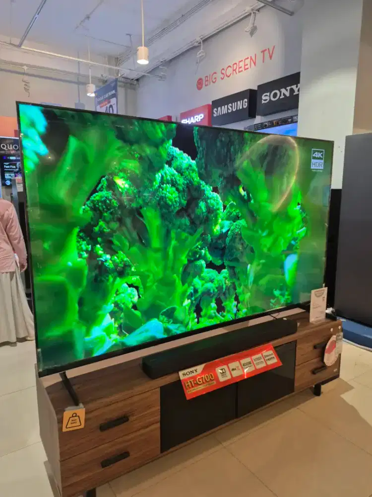 SONY GOOGLE TV 100INCH
