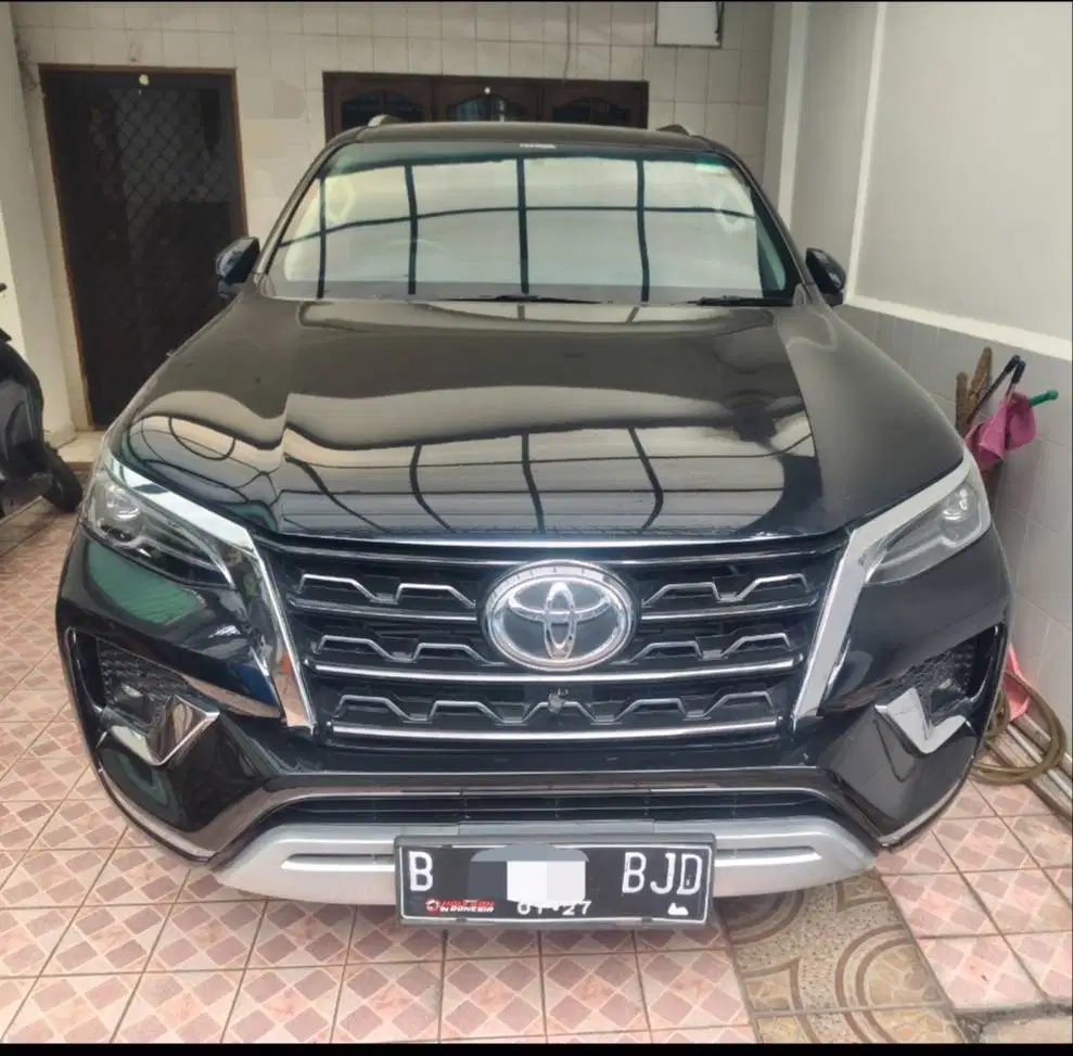 MurahToyota Fortuner 2.4 VRZ AT 2x4