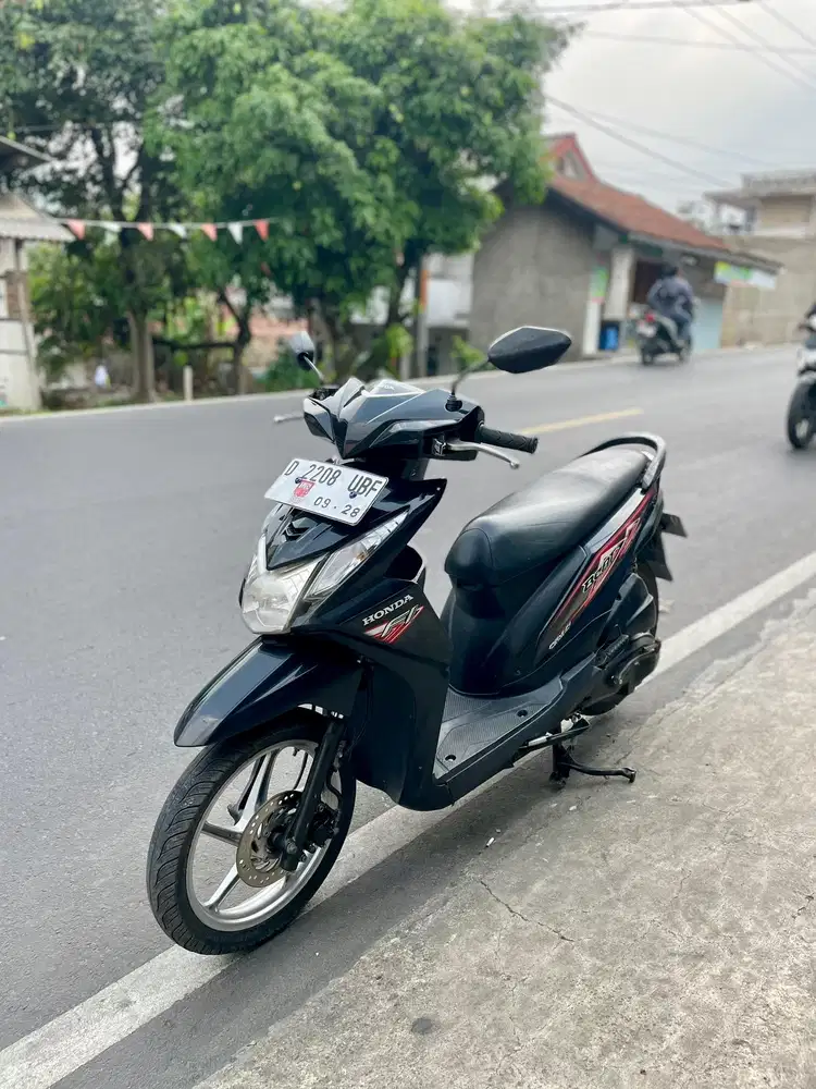 Honda Beat cw fi 2013