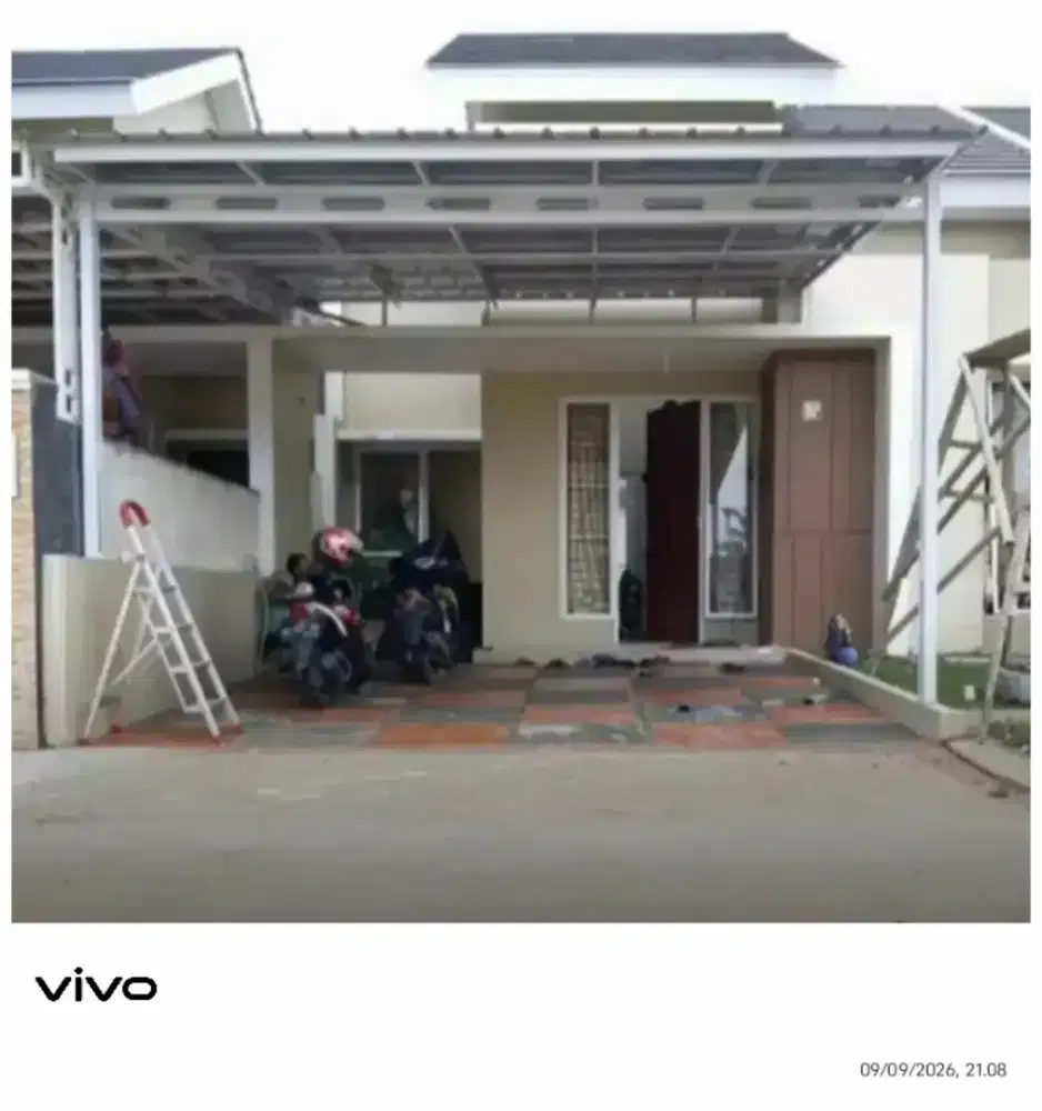 Pasang kanopi baja ringan