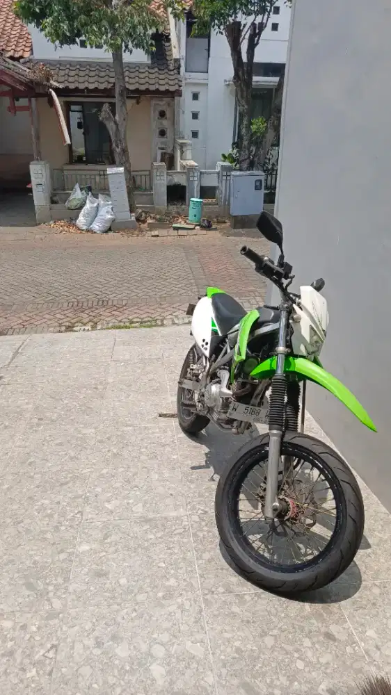KLX Trail 150 cc Green
