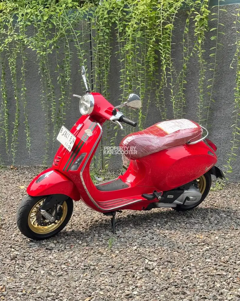 VESPA PRIMAVERA 150 IGET 2016 BERGARANSI