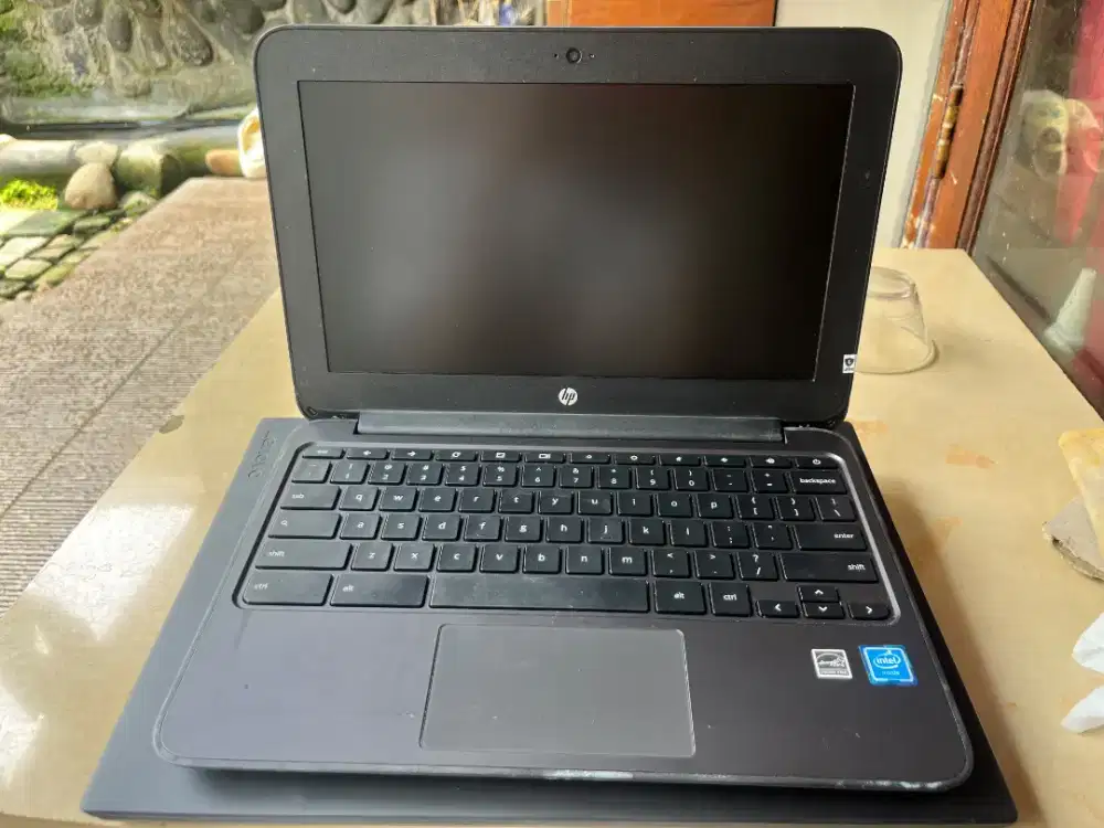 DIJUAL CHROME BOOK HP