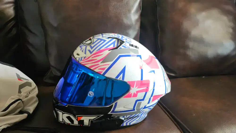 HELM NZ RACE ESPARGARO