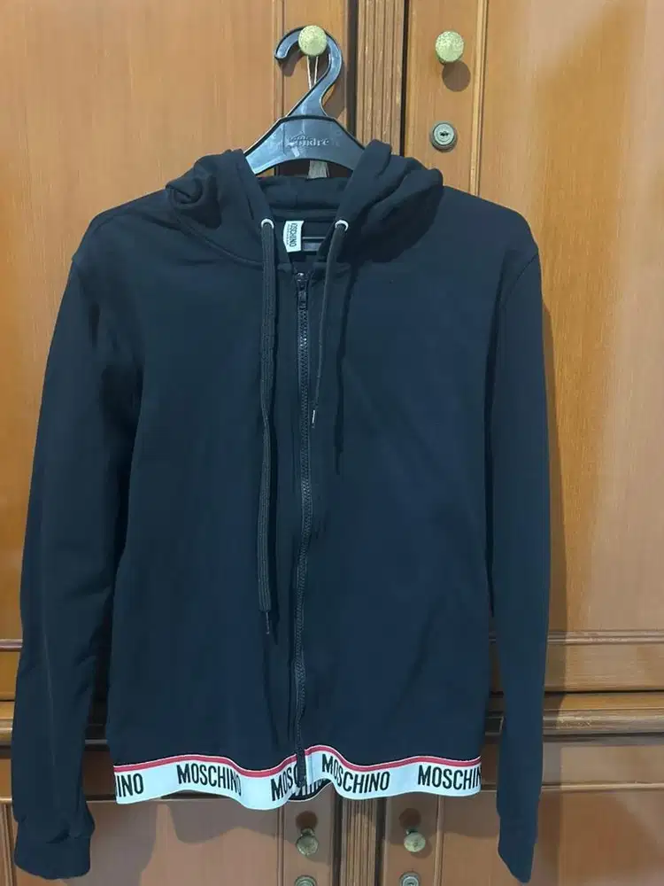 Sweater moschino