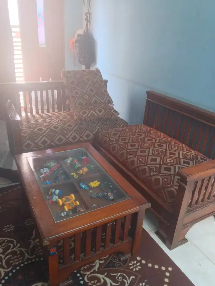 Jual murah siapa yg mau kursi jati