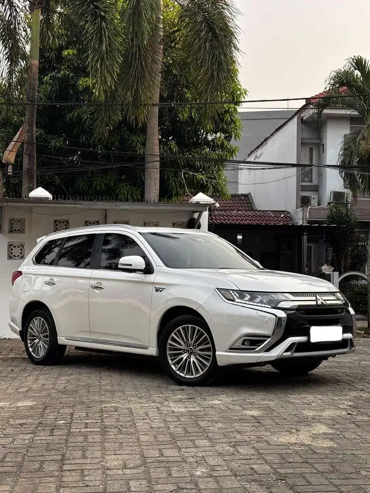Mitsubishi Outlander PHEV 2019 Hybrid