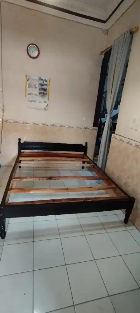 Dijual Dipan/tempat tidur