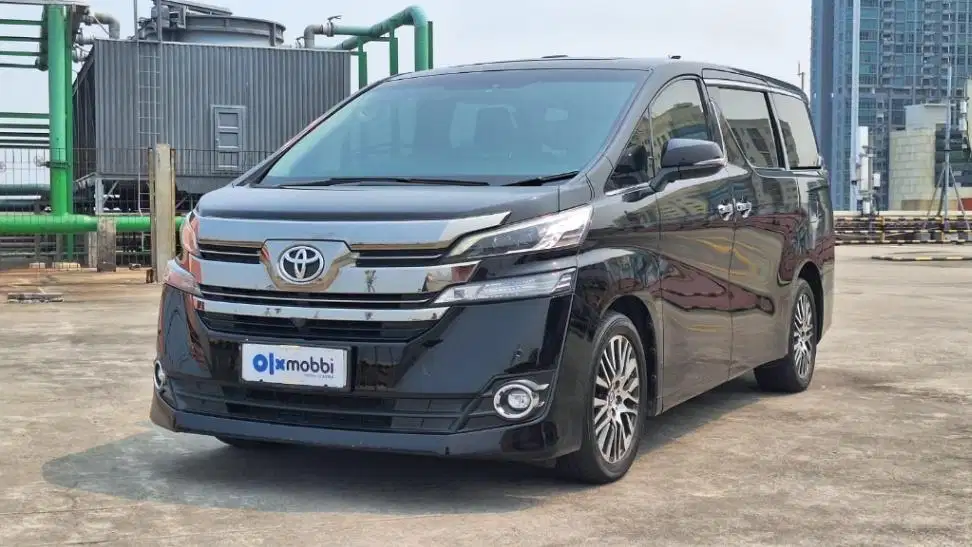 Pajak Panjang - Toyota Vellfire 2.5 G Bensin-AT 2015