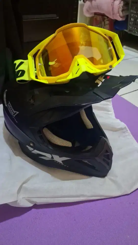 Jpx  tril croos