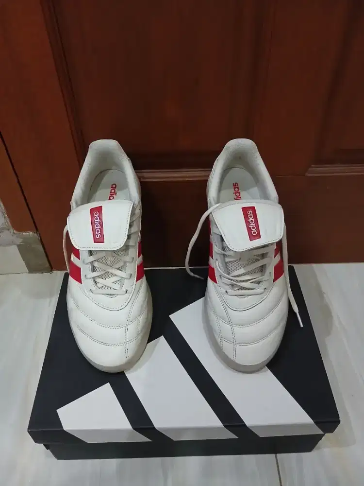 Sepatu adidas barreda mundial