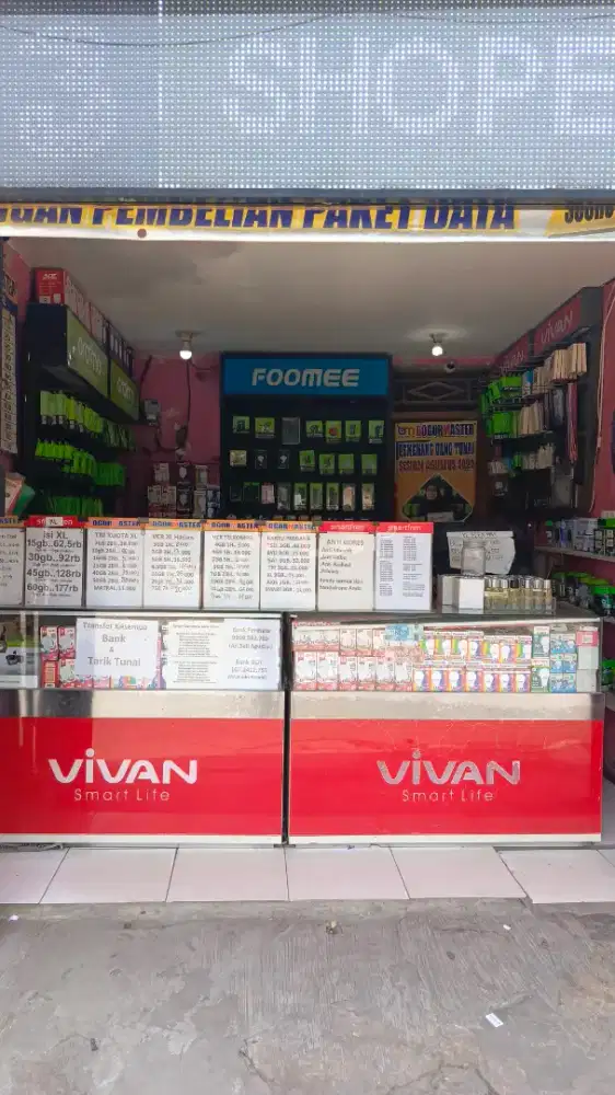 Penjaga toko / jaga konter pulsa