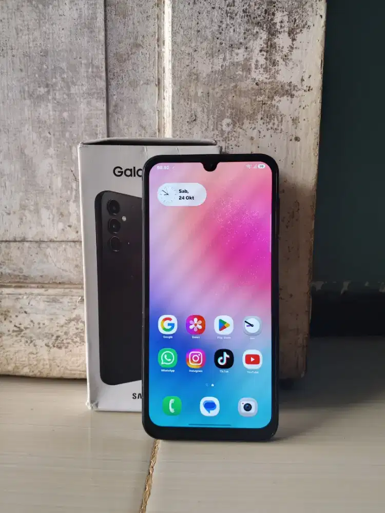 SAMSUNG A24 4G.