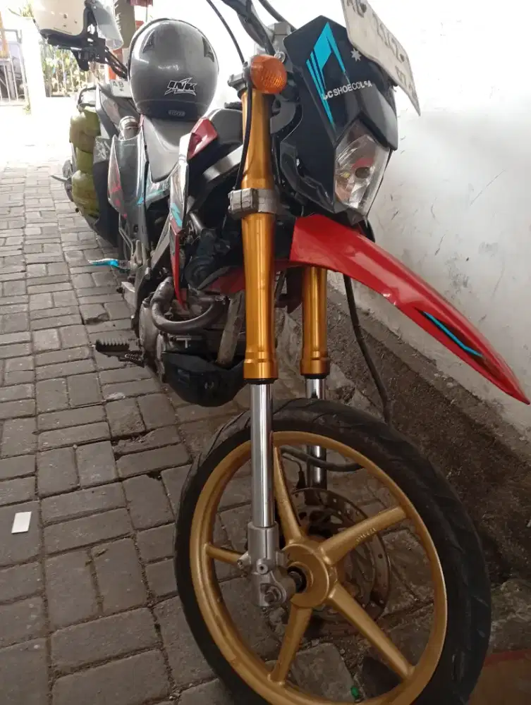 Jual cepat klx 2019 nego tipis