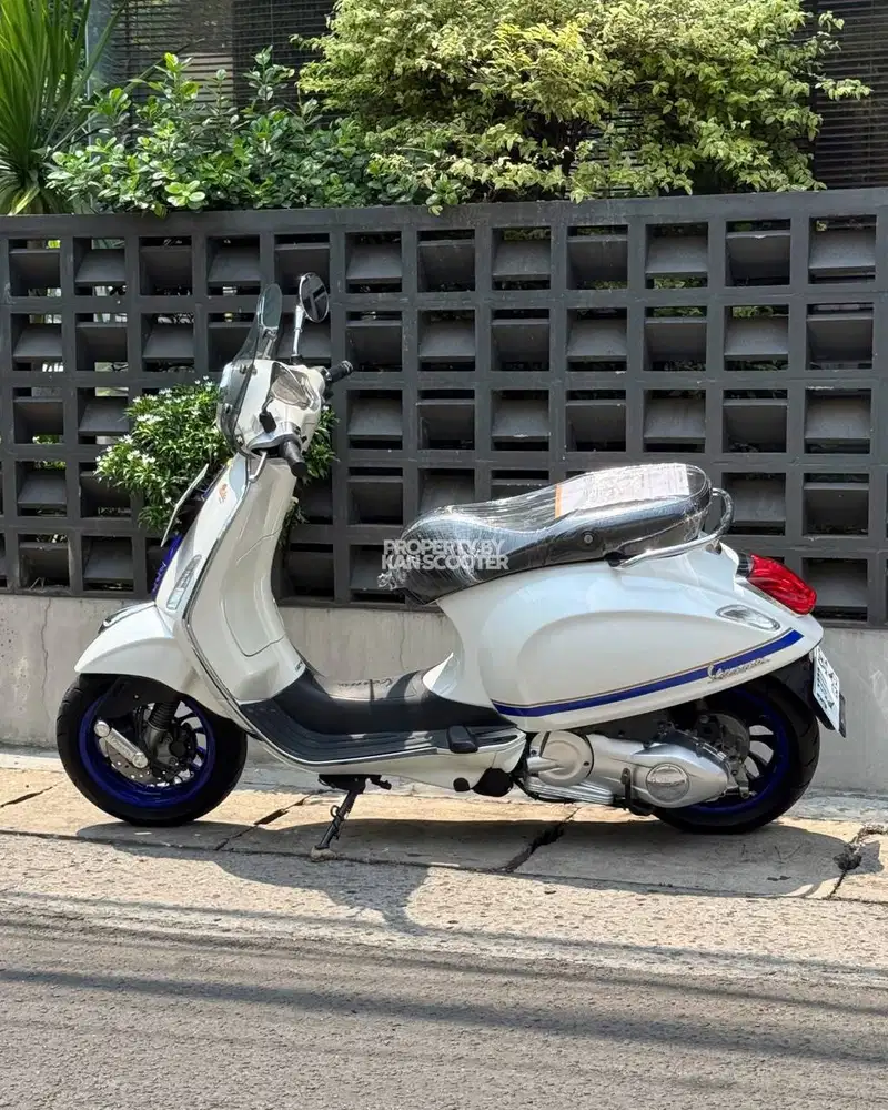 VESPA PRIMAVERA 150 3V 2014 TERMURAH