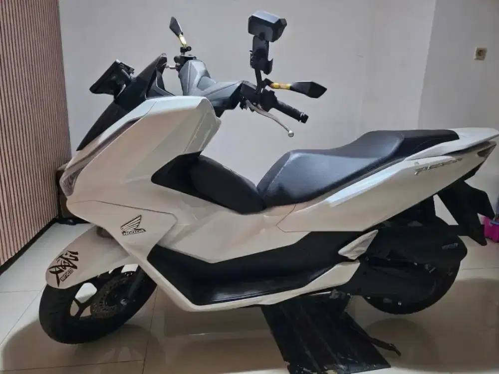 Jual Honda PCX 160 CBS km 8rb Tahun 2025