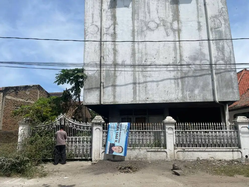 DIJUAL BANGUNAN MULTIFUNGSI LT 230 m² / LB 300 m² – COCOK UNTUK GUDANG