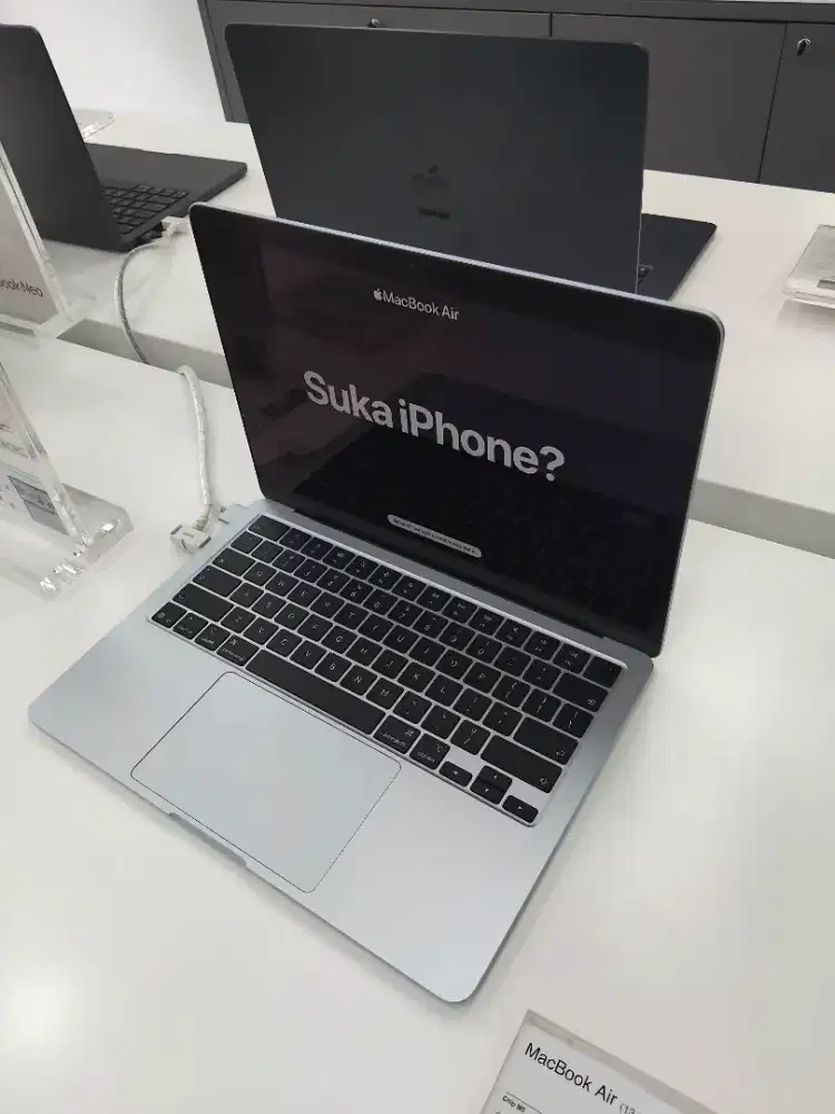 Promo Cicilan Macbook Air 13 inci Tenor Panjang Bunga Ringan