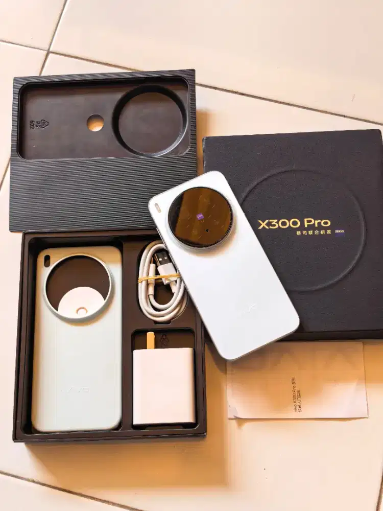Vivo X300 Pro 12/256 Resmi Bea Cukai Mulus Full Ori Garansi On
