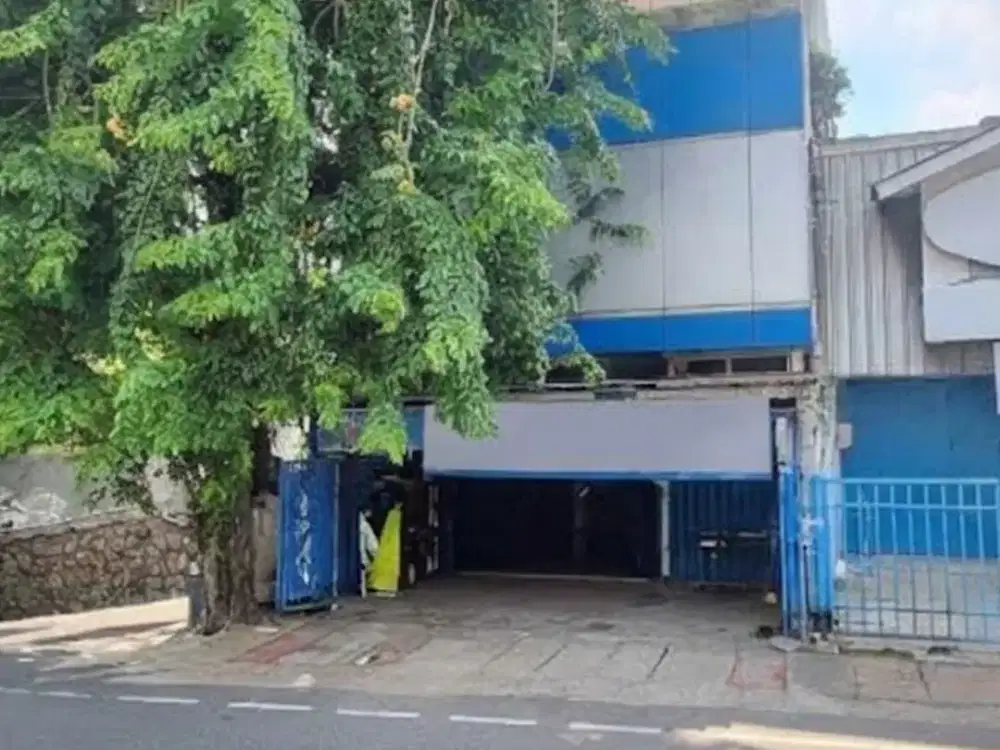 Ruko 2 Lantai Jl. Sulan Iskandar Muda, Kebayoran Lama, Jakarta Selatan