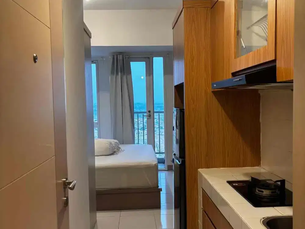 DIJUAL APARTEMEN STUDIO FURNISHED TOKYO RIVERSIDE PIK 2 – LANTAI TINGGI!
