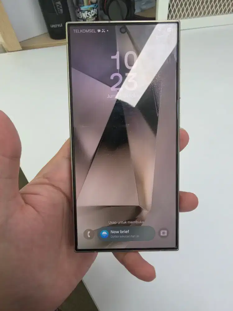 Samsung Galaxy S24 Ultra ex SEIN