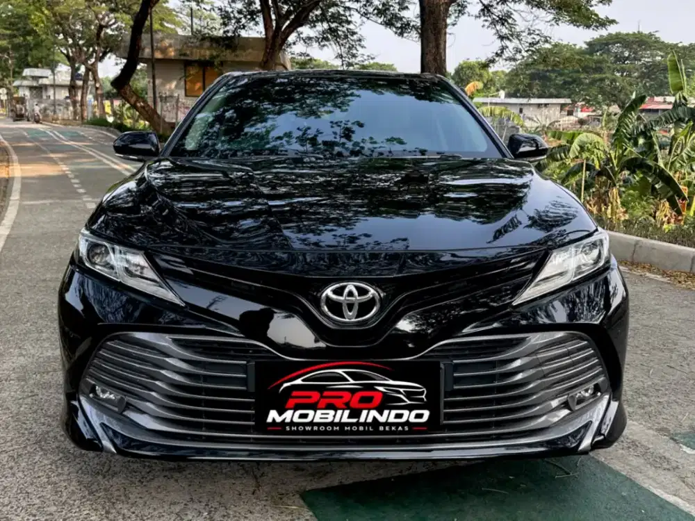 Toyota Camry V AT 2.5 2019